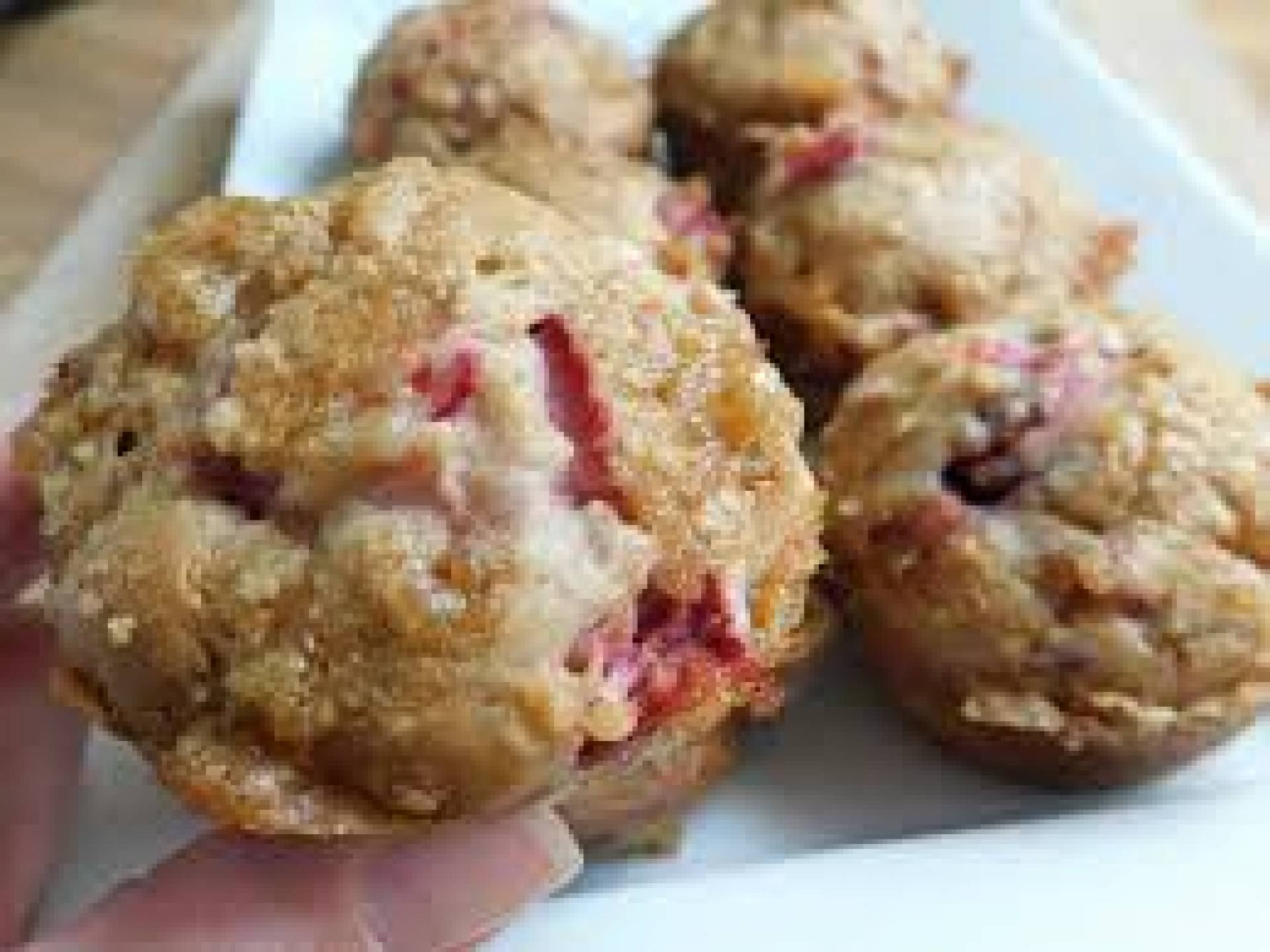 Strawberry Rhubarb Muffins