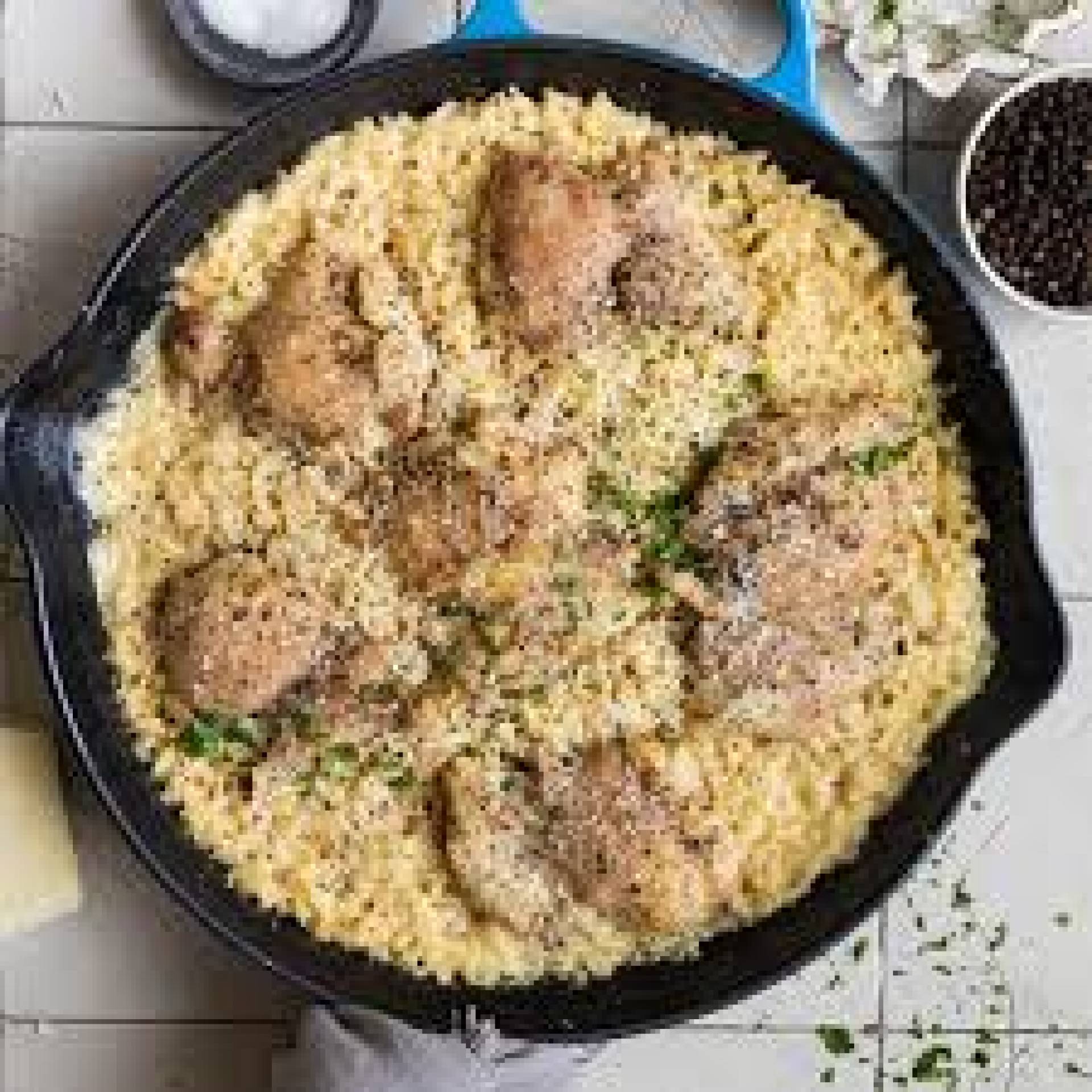 Cacio e Pepi Chicken Thighs, Broccoli, White Rice